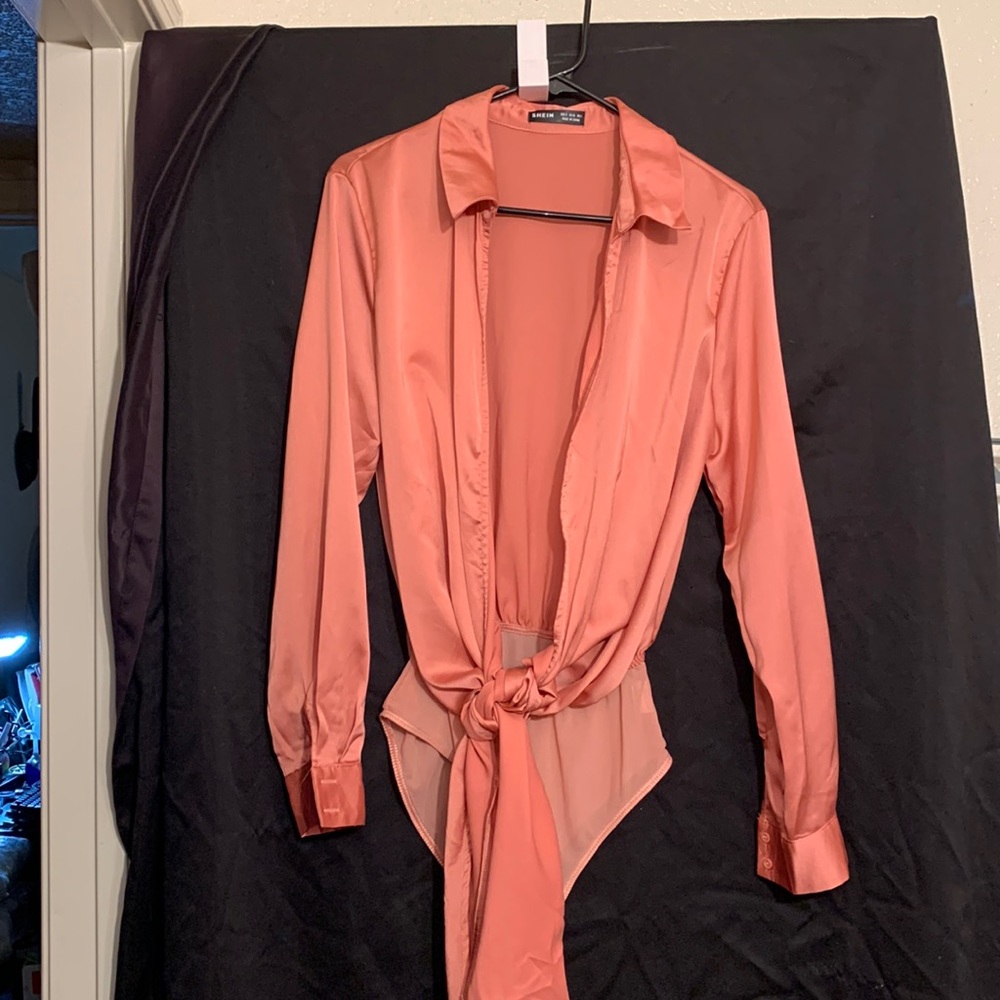 Women's Sexy, Satin Plunging V-Neck Long Sleeve Bow Tie Blouse Bodysuit, Size S